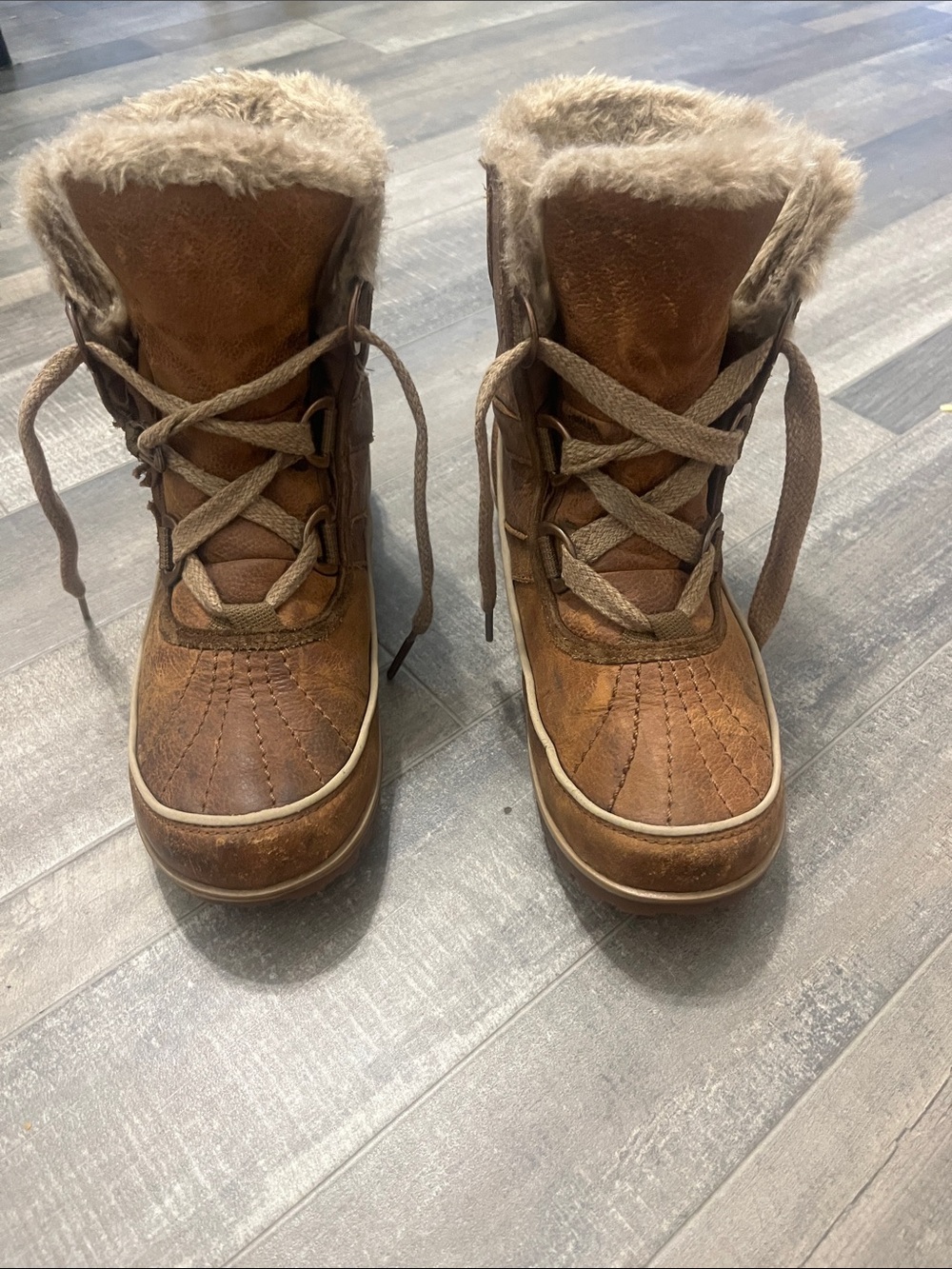 Sorel Brown Faux-Fur Trim Lace-Up Winter Boots
